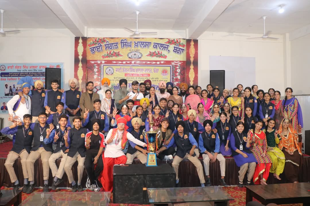 Interschool 2024 >
					
				</div>
				<div class=